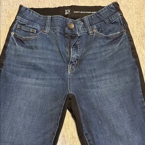 New York & Company Women's Skinny Jeans - Dark Blue and Black